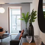 Flh Intendente Elegant Mezzanine With Balcony