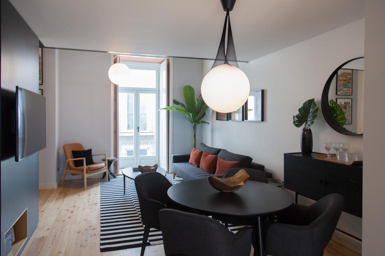 Flh Intendente Elegant Mezzanine With Balcony Lisboa